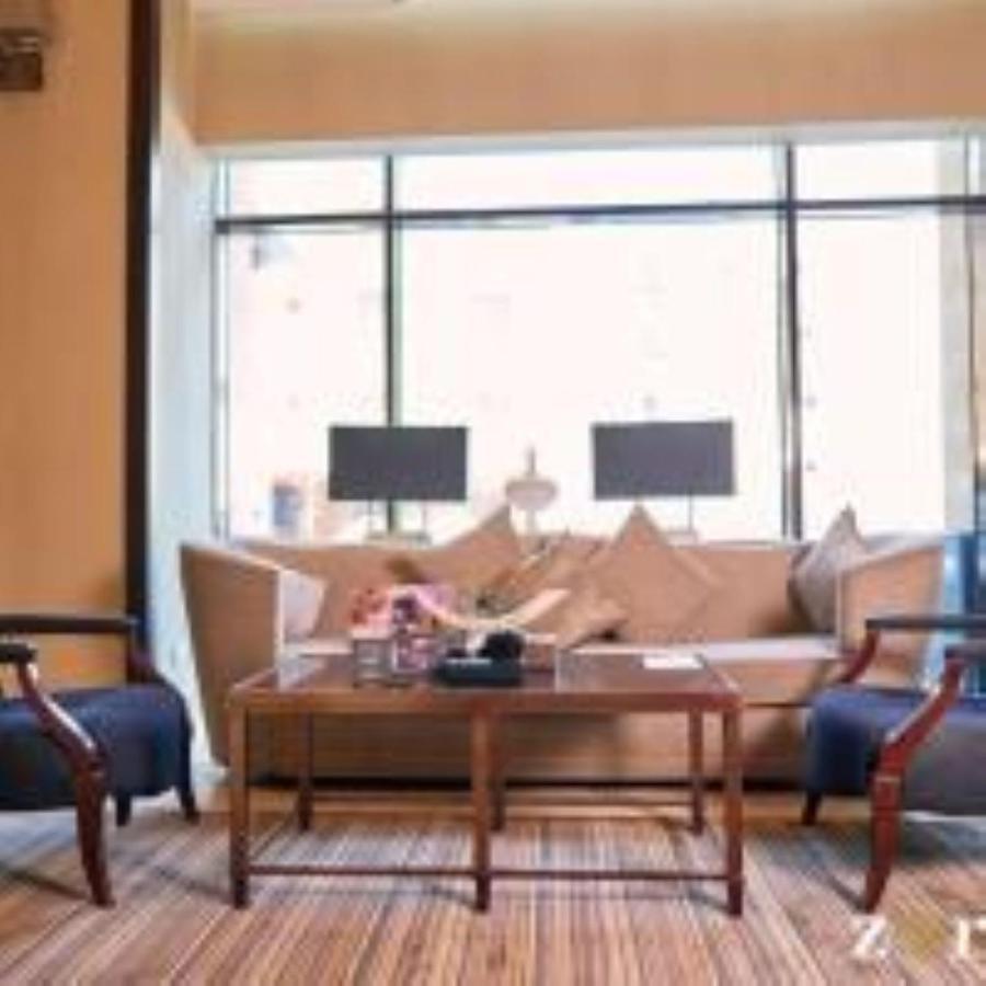 Zara Continental Hotel Эль-Хубар Экстерьер фото